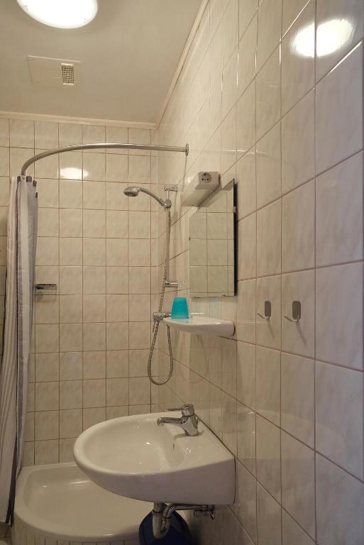 Monteur-Zimmer - Tirol - Ferienwohnungen Berger