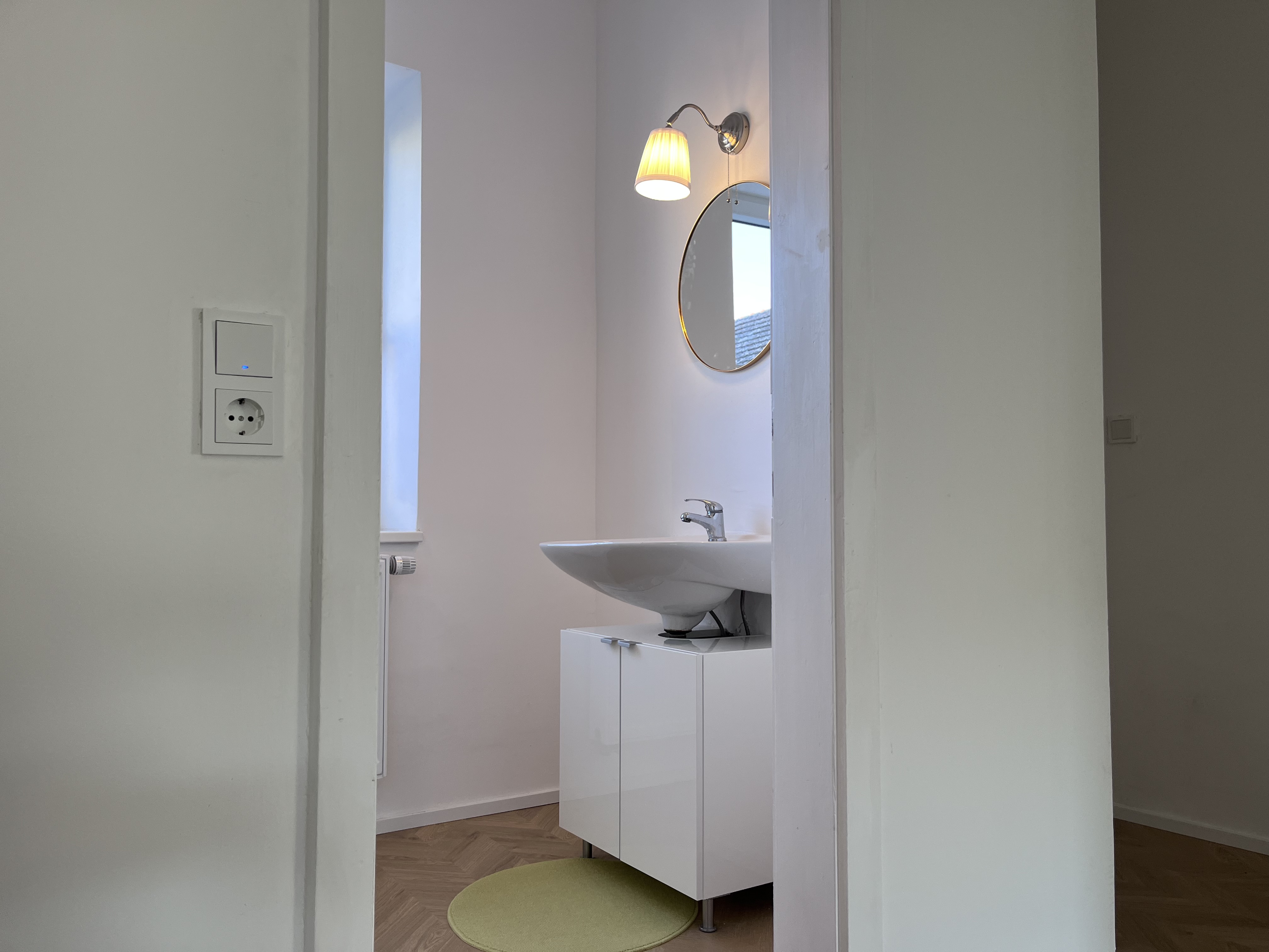 Monteur-Zimmer - Tulln an der Donau - Komfortables Apartment mit 3-4 Einzelbetten . Die Sitzenberg Bettenburg