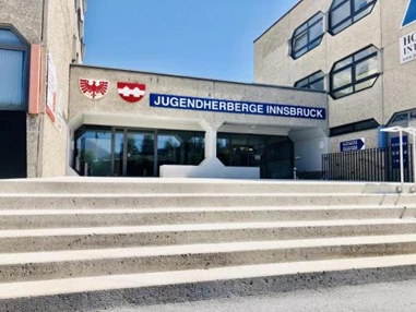 MonteurZimmer: Jugendherberge Innsbruck - Youth Hostel