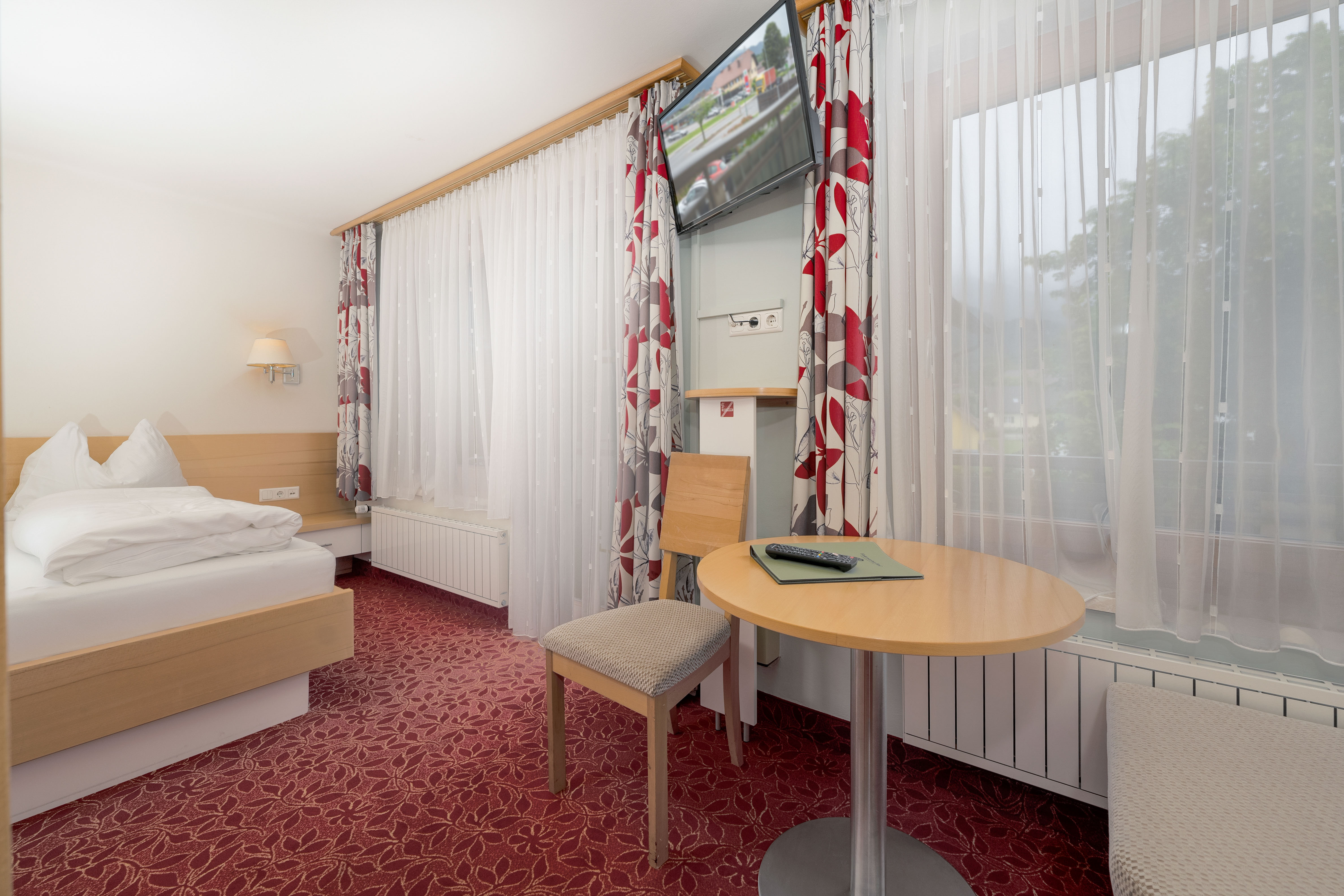 Monteur-Zimmer - Zwischenreinigung - Kärnten - Finkensteiner Hof