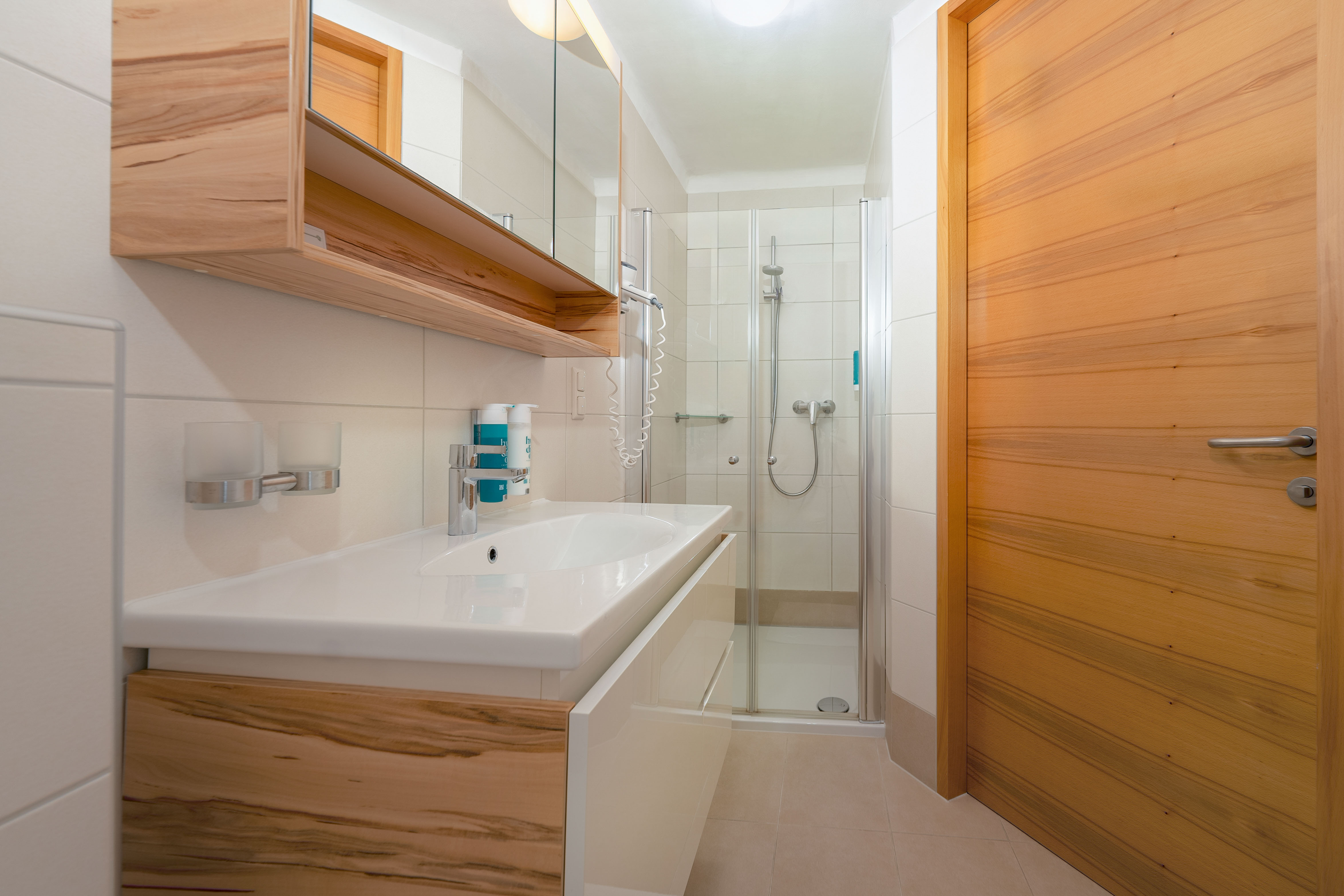 Monteur-Zimmer - Zwischenreinigung - Kärnten - Finkensteiner Hof