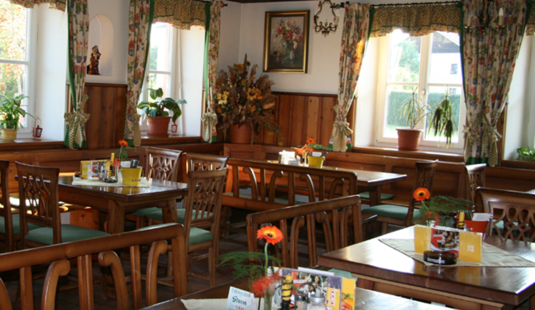 Monteur-Zimmer - Preis pro Nacht - Vichtenstein (Vichtenstein, Sankt Roman) - Gasthof Marienhof