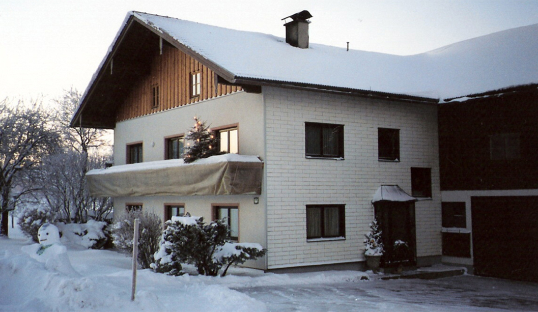 Monteur-Zimmer - Preis pro Nacht - Oberhofen am Irrsee - Gästehaus "JEDINGER" mit Hausbrauerei "RÖMERBRÄU"