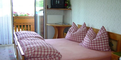 Monteur-Zimmer - Ainring - Gästehaus "JEDINGER" mit Hausbrauerei "RÖMERBRÄU"