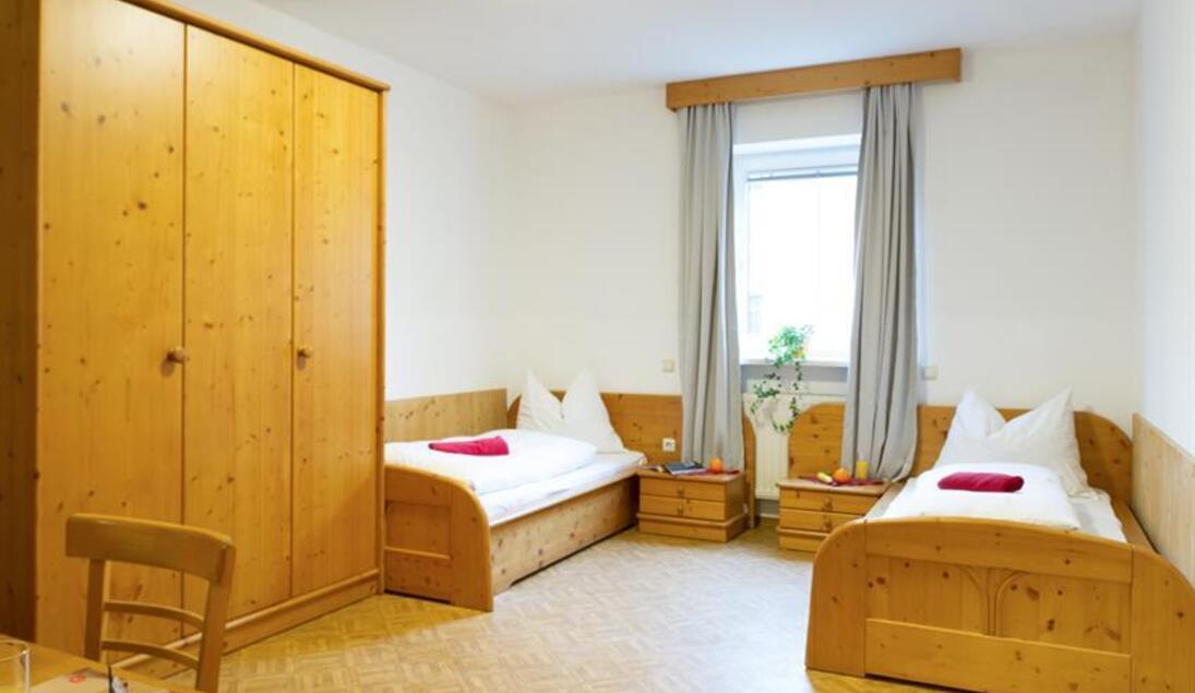 Monteur-Zimmer - Preis pro Nacht - Vichtenstein (Vichtenstein, Sankt Roman) - Gasthof „Zum Alten Turm“