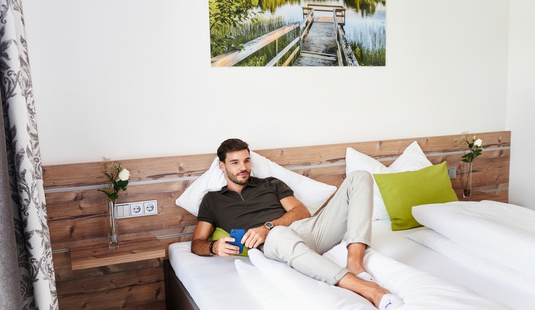 Monteur-Zimmer - Preis pro Nacht - Weyregg am Attersee - Workers Home Huemer Park