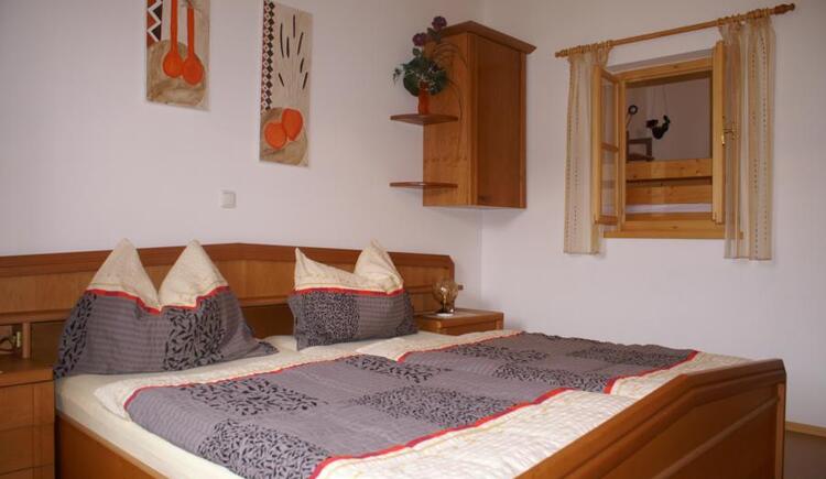 Monteur-Zimmer - Schwarzenberg am Böhmerwald - Ferienwohnung Johanna