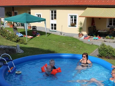 MonteurZimmer: Ferienwohnung Johanna