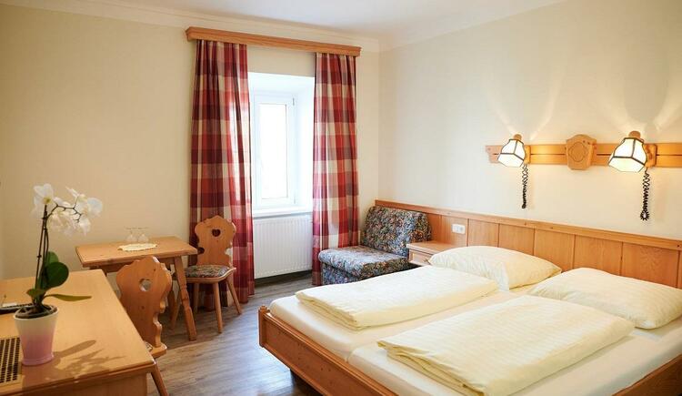 Monteur-Zimmer - Preis pro Nacht - Weyregg am Attersee - Gasthof Mittendorfer