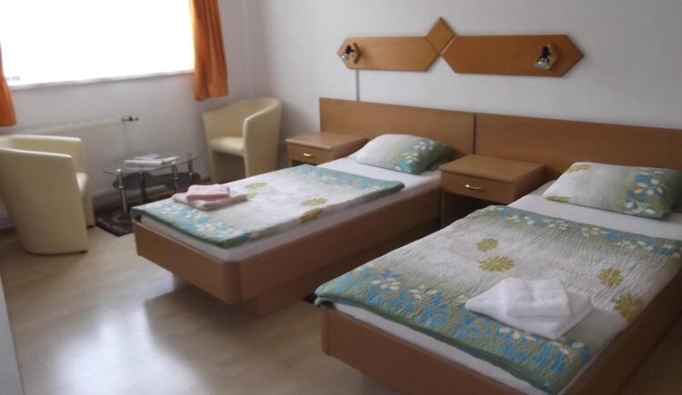 Monteur-Zimmer - Preis pro Nacht - Vichtenstein (Vichtenstein, Sankt Roman) - Pension Feiken