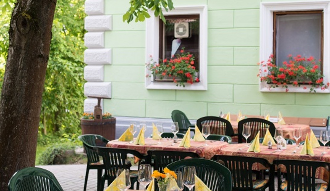 Monteur-Zimmer - Parkplatz: eigener Parkplatz für PKW vorhanden - Steyr - Landgasthaus Lehnerwirt