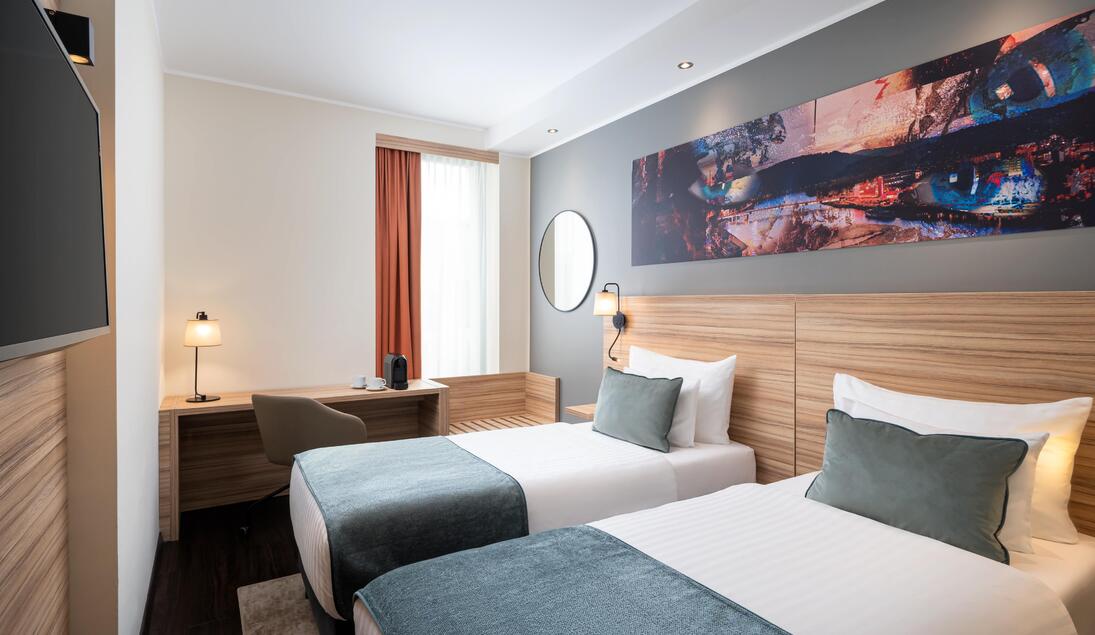 Monteur-Zimmer - Hofkirchen (Saxen) - Leonardo Boutique Linz City Center