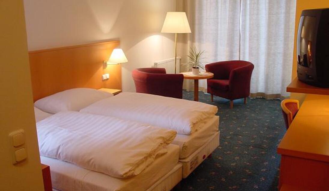 Monteur-Zimmer - Hofkirchen (Saxen) - Landgasthof Wirt im Feld ***