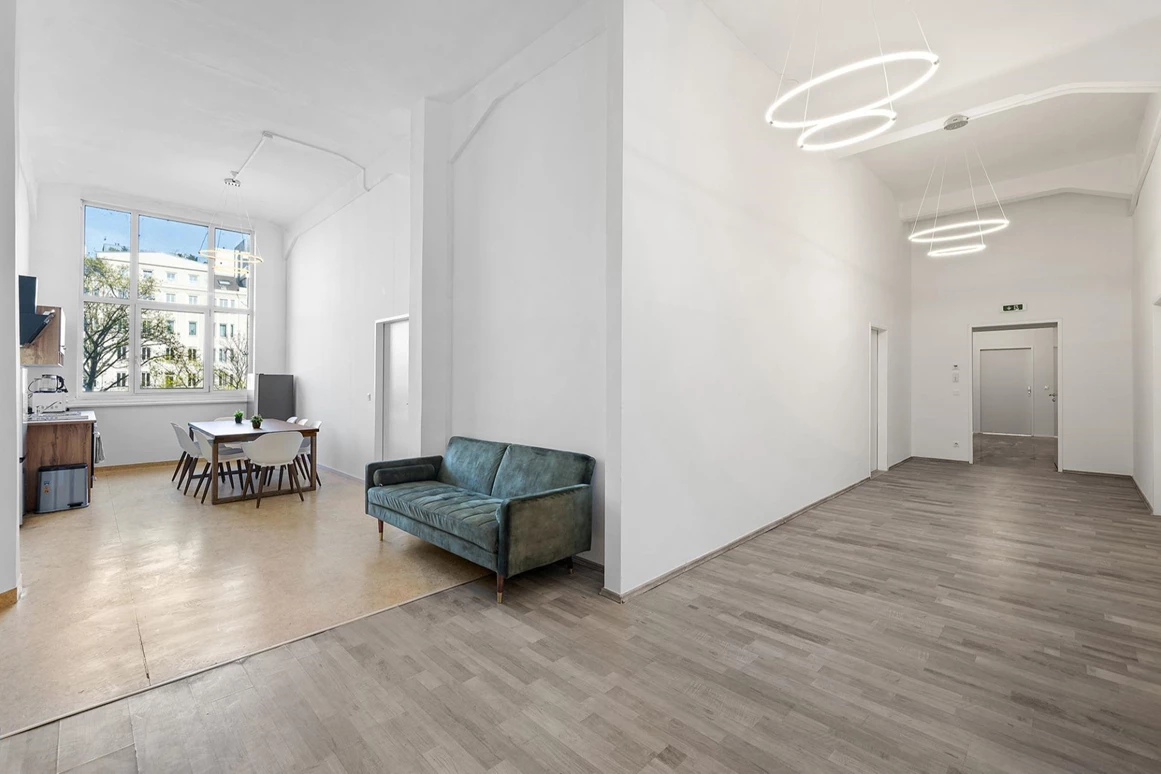 MonteurZimmer: Modernes WG-Zimmer nahe Margaretengürtel