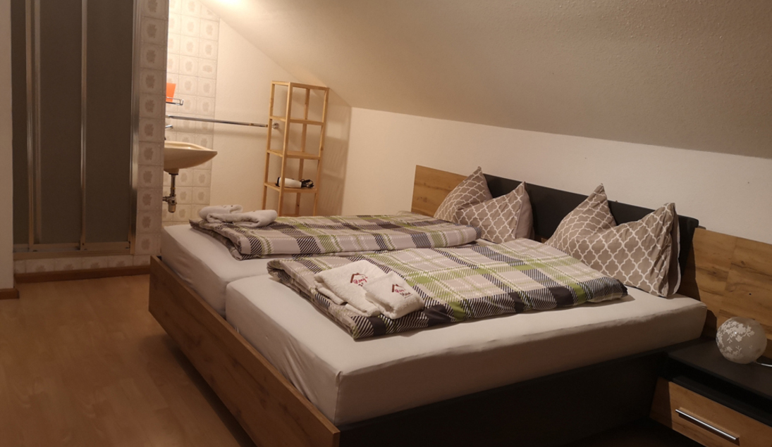 Monteur-Zimmer - Preis pro Nacht - Weyregg am Attersee - Rosy´s House Privat Pension