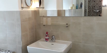 Monteur-Zimmer - Preis pro Nacht - Adnet - Apartment "KRISTALL"