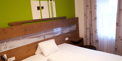 Monteur-Zimmer - Zahlungsarten: Vorauskasse - Österreich - Einzelzimmer mit Doppelbett - Pension Irlingerhof