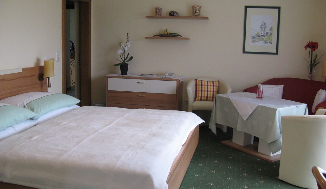 Monteur-Zimmer - Preis pro Nacht - Hallein - Pension Schlömmer