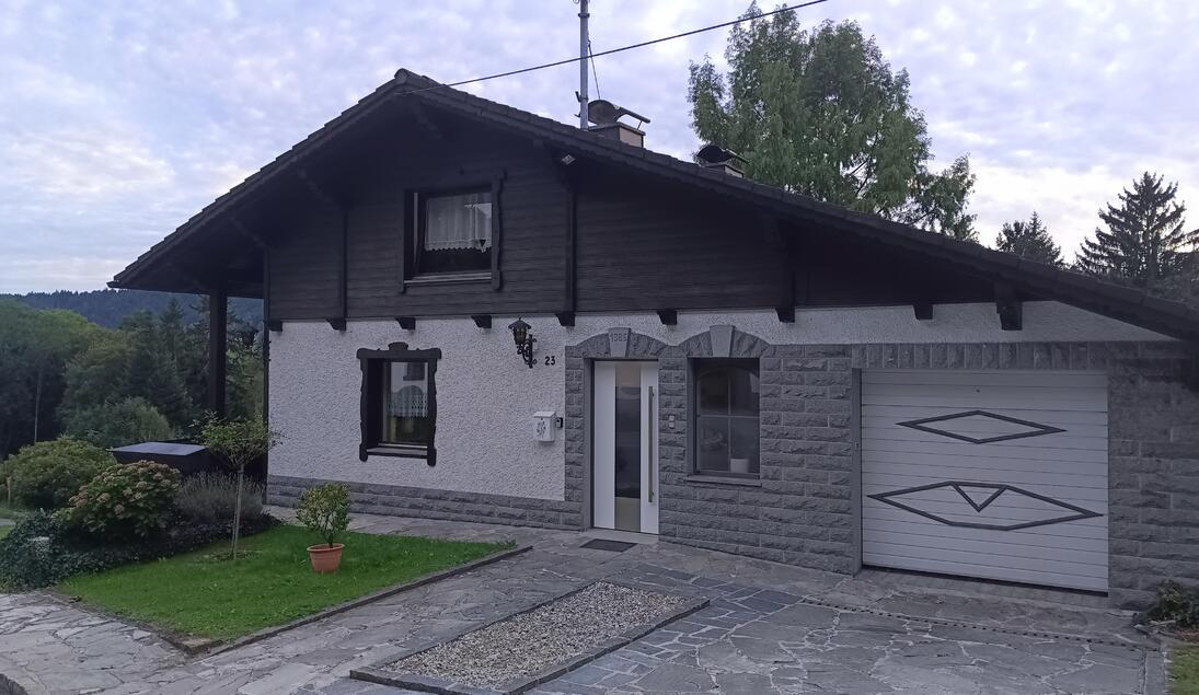 Monteur-Zimmer - Schwarzenberg am Böhmerwald - Ferienwohnung Hügelland