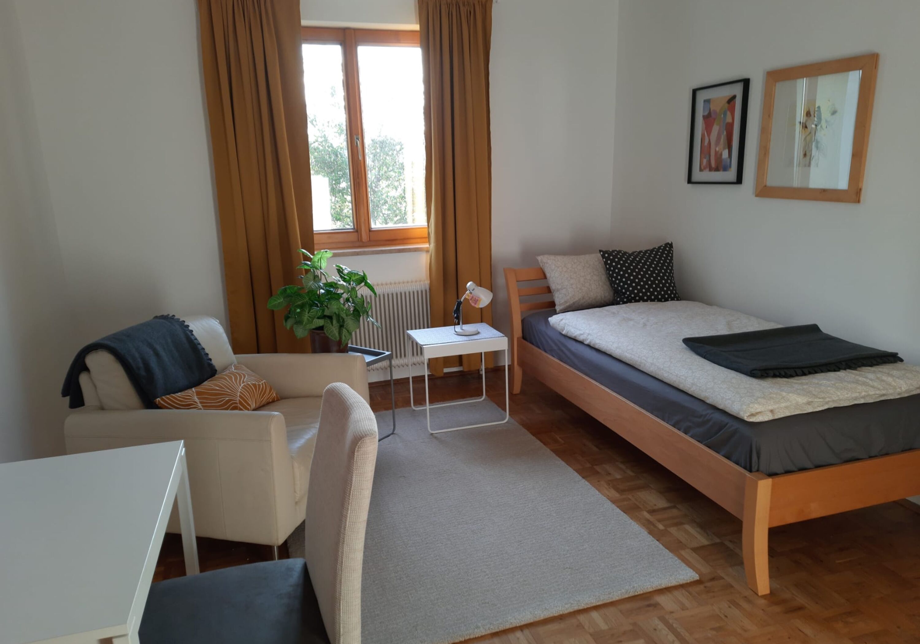 Monteur-Zimmer - Preis pro Nacht - Altmünster - Haus Uhlandstraße - Wels Ost