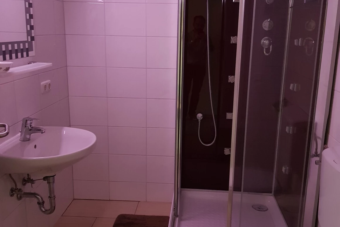 MonteurZimmer: Monteurunterkunft Grafinger