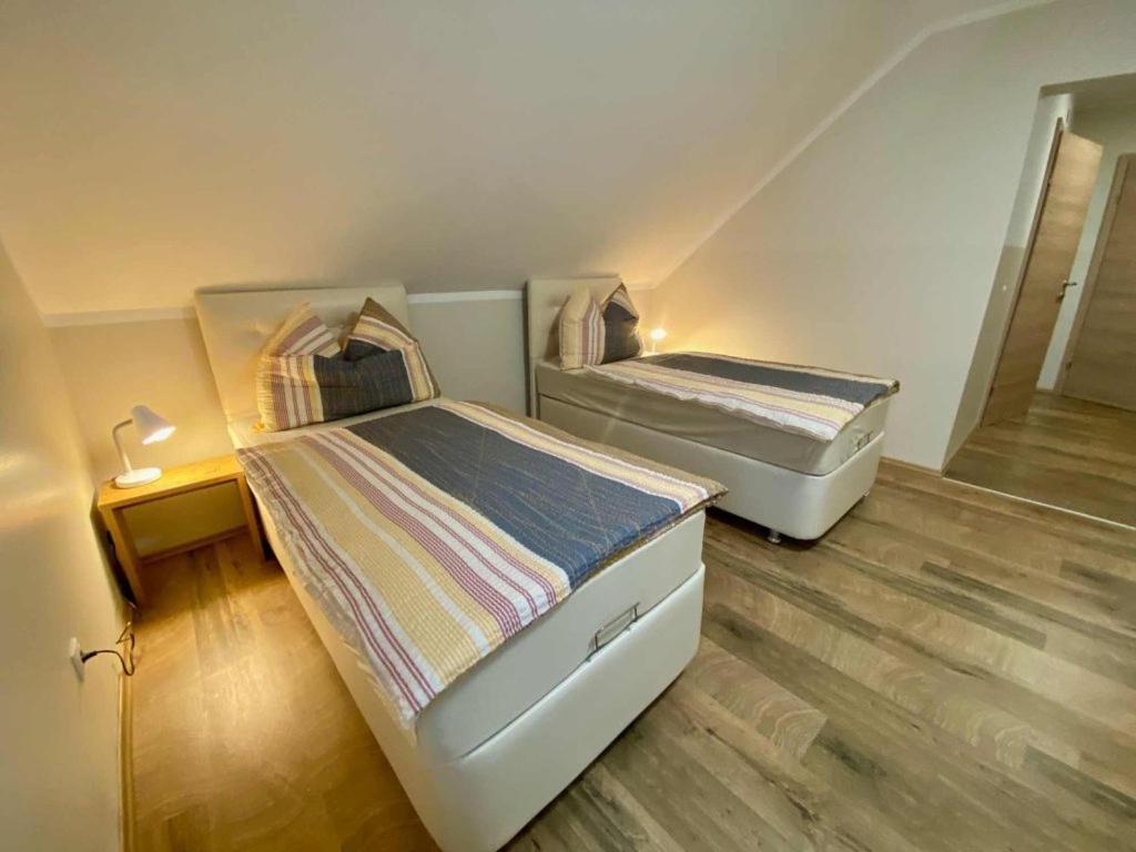 Monteur-Zimmer - Preis pro Nacht - Aflenz Kurort - Pension Austria