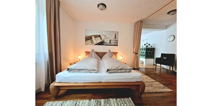 Monteur-Zimmer - Zahlungsarten: Vorauskasse - Österreich - Schlafzimmer, Ferienwohnung 1 - Ferienwohnung mit Bergblick