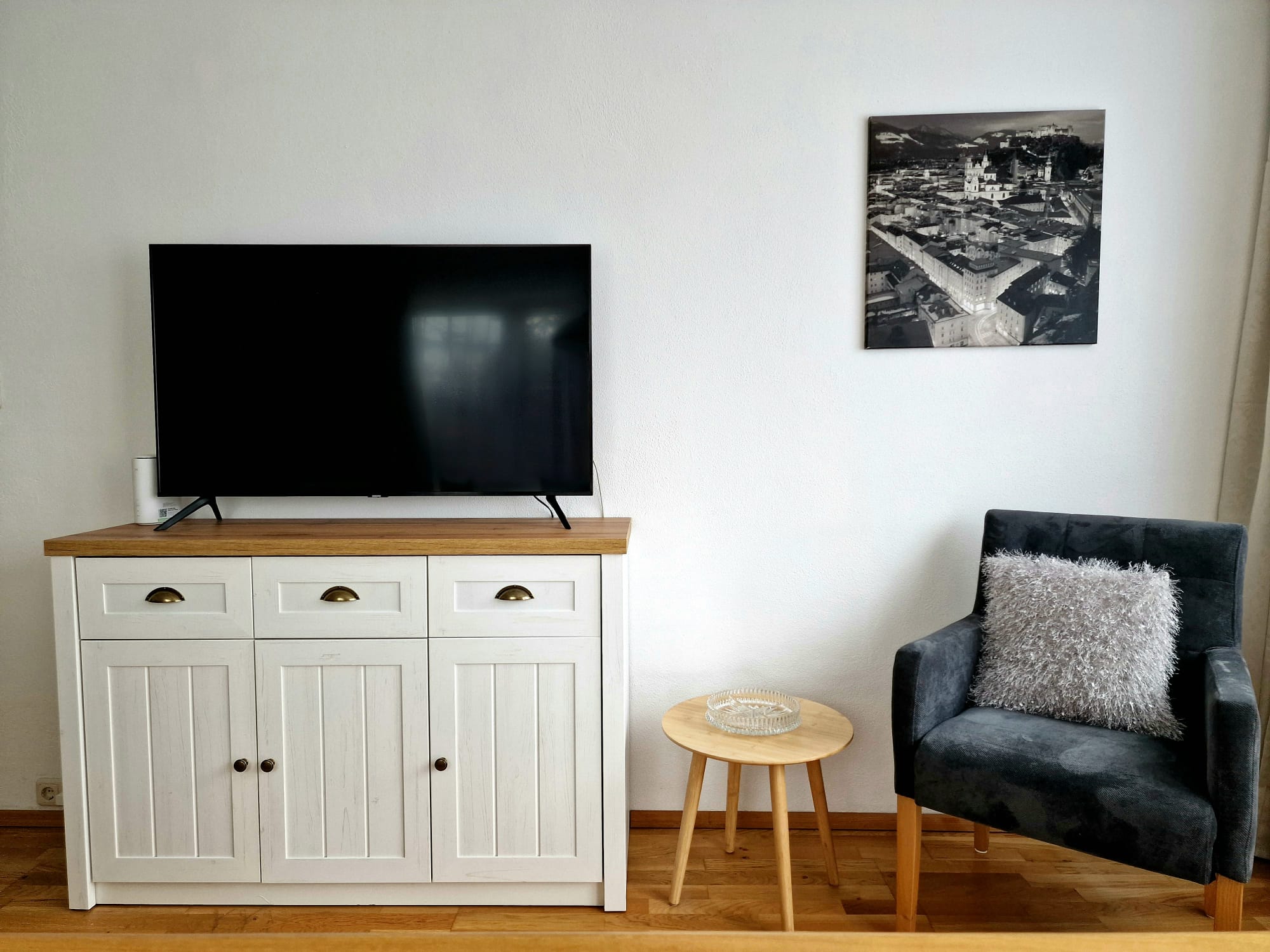 MonteurZimmer: Ferienwohnung mit Bergblick