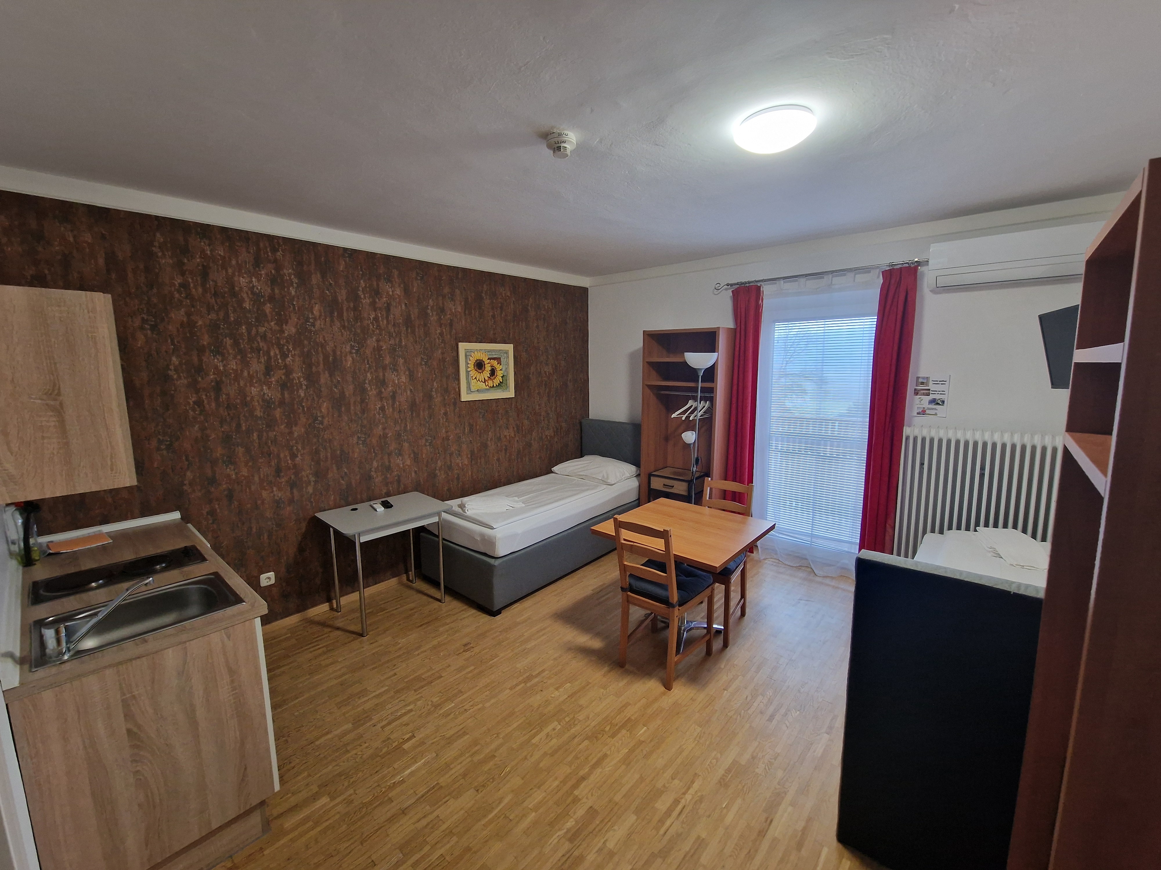 Monteur-Zimmer - Zimmerarten: Doppelzimmer - Steiermark - Ein- Zweibettzimmer - Weinlandzimmer Nähe Graz