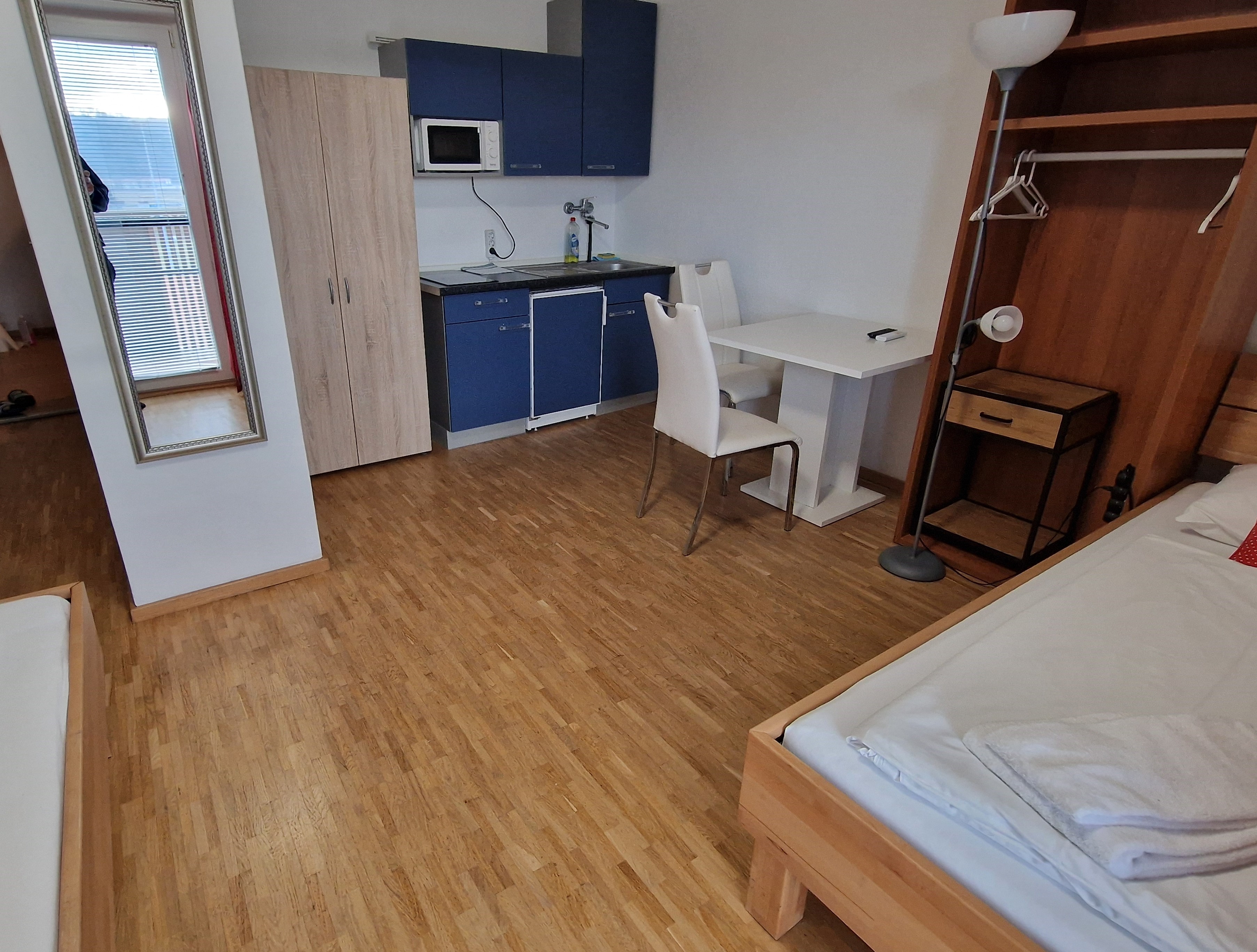 Monteur-Zimmer - Zimmerarten: Doppelzimmer - Steiermark - Ein- Zweibettzimmer - Weinlandzimmer Nähe Graz