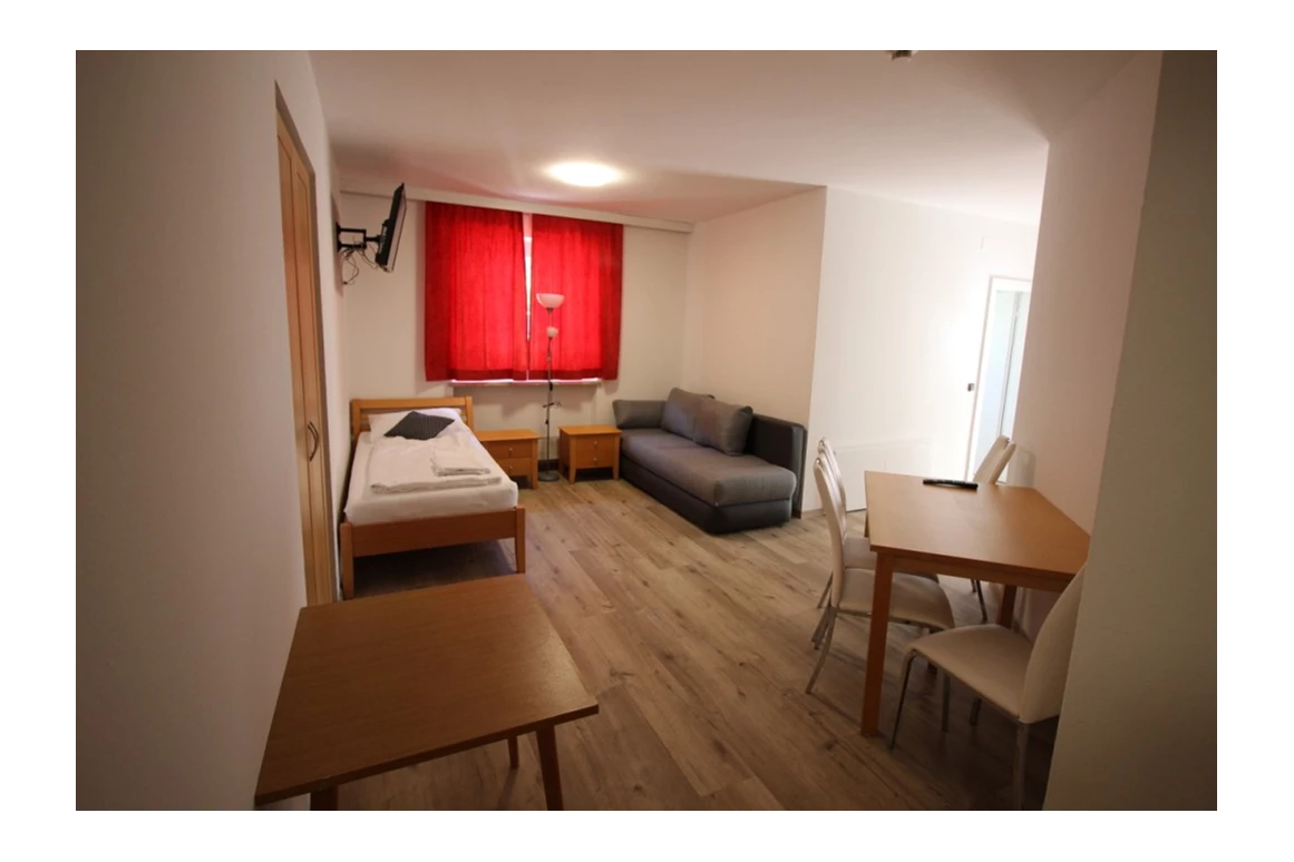MonteurZimmer: Wohnung - Weinlandzimmer Nähe Graz