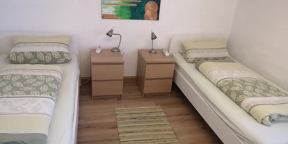 Monteur-Zimmer - Thalgau - 2. Zimmer Einzelbetten - Alpenblick Ferienwohnung