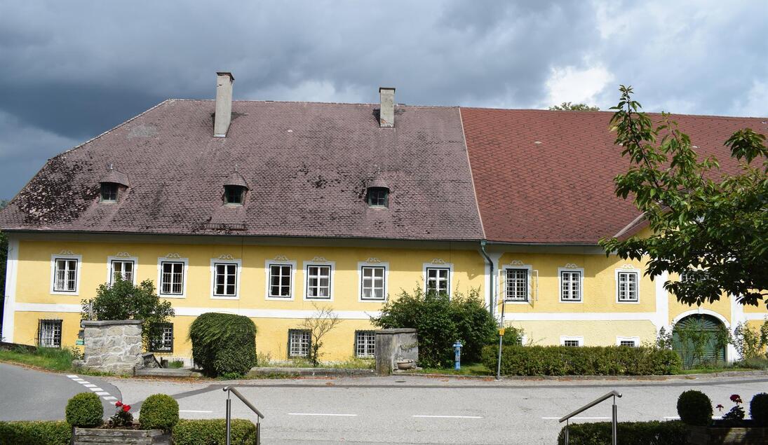 Monteur-Zimmer - Kirchdorf an der Krems - Ferienwohnung im Schloss Lindach