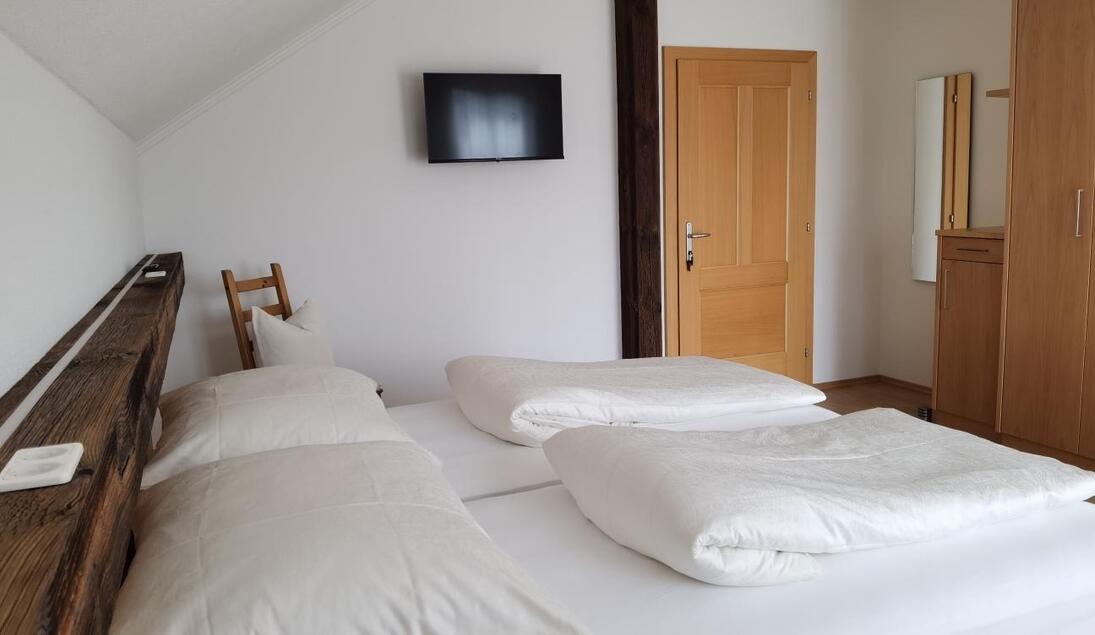 Monteur-Zimmer - Preis pro Nacht - Dietach (Dietach) - Privatzimmer am Weinbrunnen