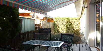 Monteur-Zimmer - Küche - Wien-Stadt - Gartenterrasse mit Grill und Essplatz - IHR ZIMMER IN WIEN www.monteurzimmer.wien