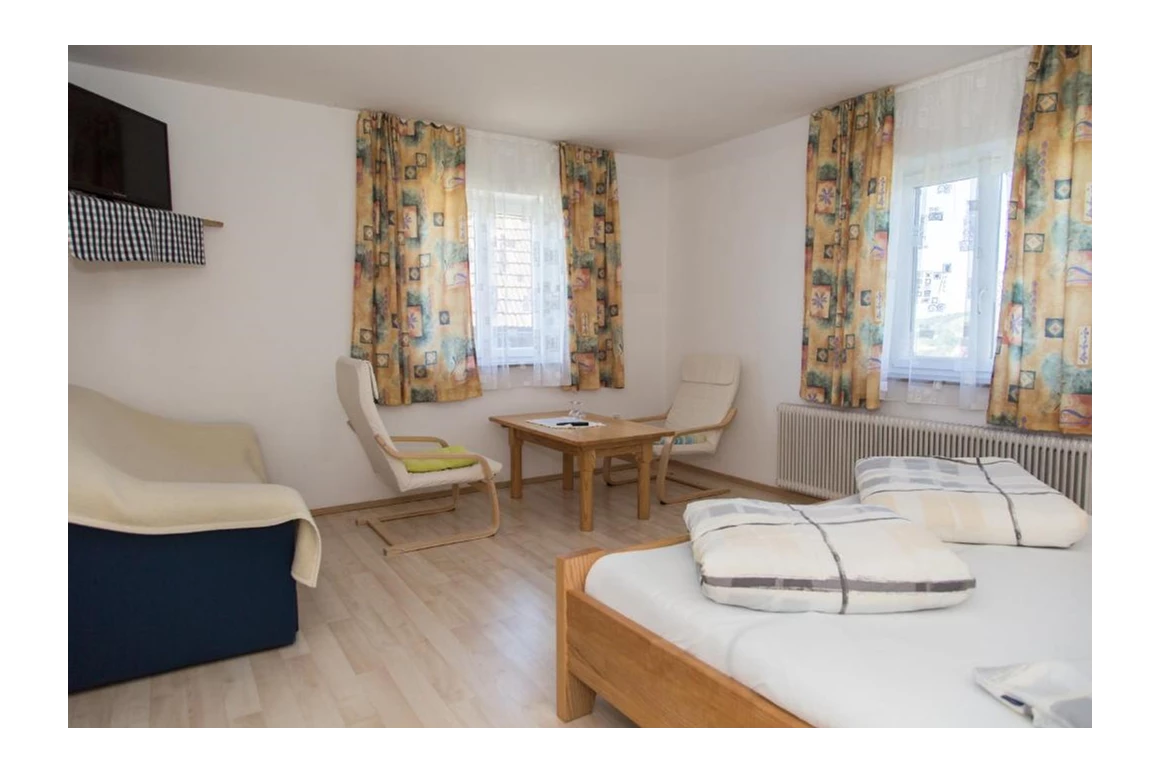 MonteurZimmer: Gästehaus Grasch