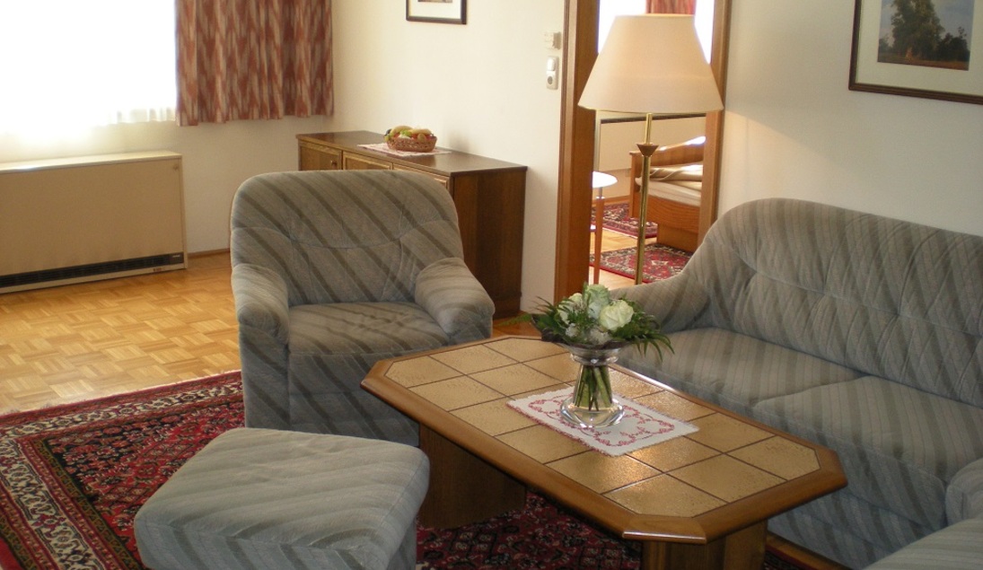 Monteur-Zimmer - Preis pro Nacht - Dietach (Dietach) - Appartement Gästehaus Kaiserkrone