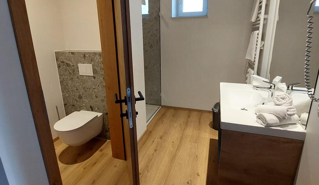 Monteur-Zimmer - Preis pro Nacht - Leonstein - Berggasthof Zottensberg