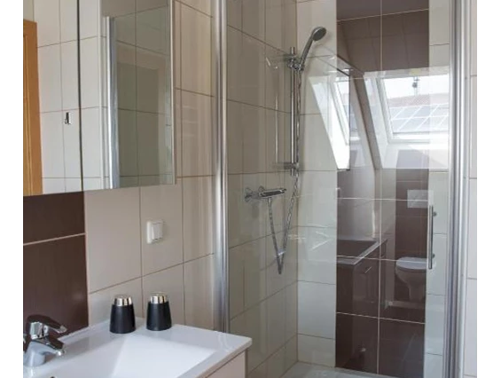 MonteurZimmer: Buschenschank Ofnerpeter