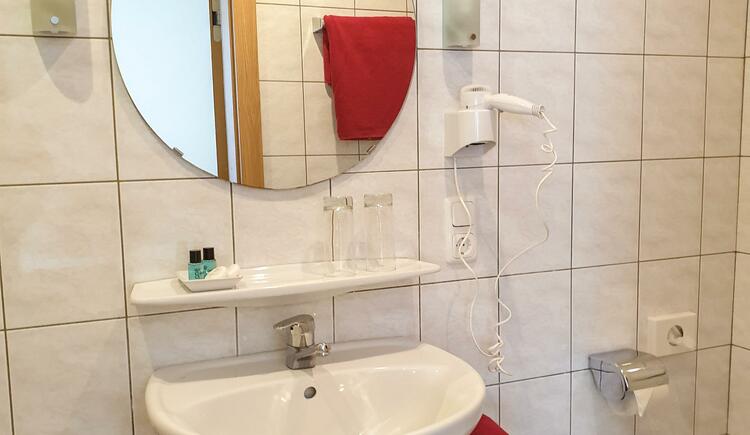 Monteur-Zimmer - Preis pro Nacht - Nußdorf am Attersee - Familie Berger - Privatzimmer