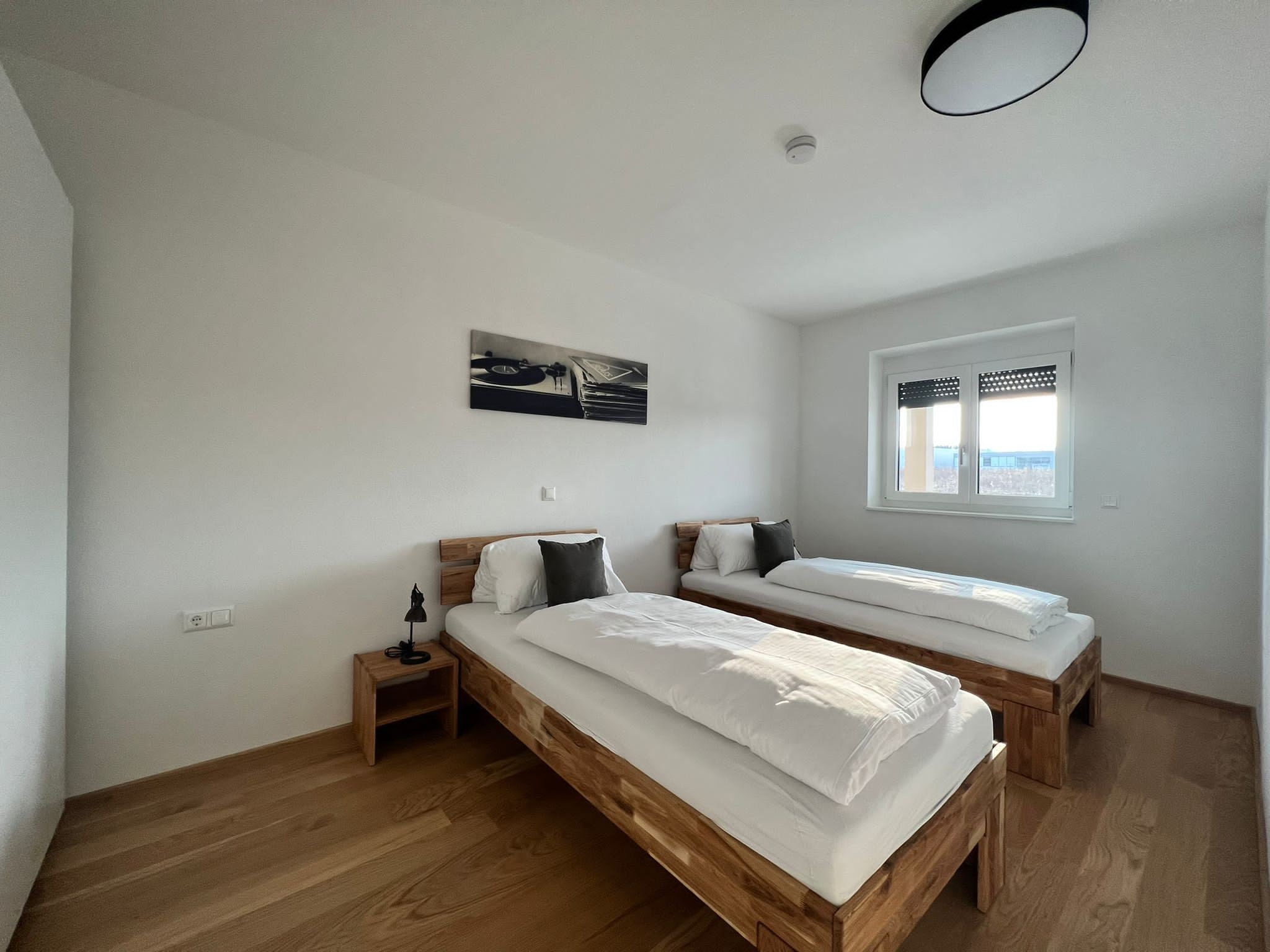 MonteurZimmer: Appartement Umgebung Ried nähe FACC