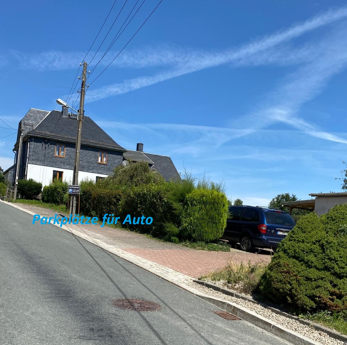 Monteur-Zimmer - Bayern - Parkplätze für unsere Gäste - Alte Schule Heberndorf