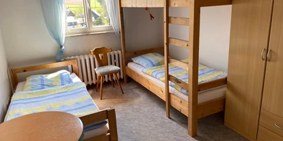 Monteur-Zimmer - Nordhalben - Zimmer 1, Einzelzimmer mit Bad - Alte Schule Heberndorf