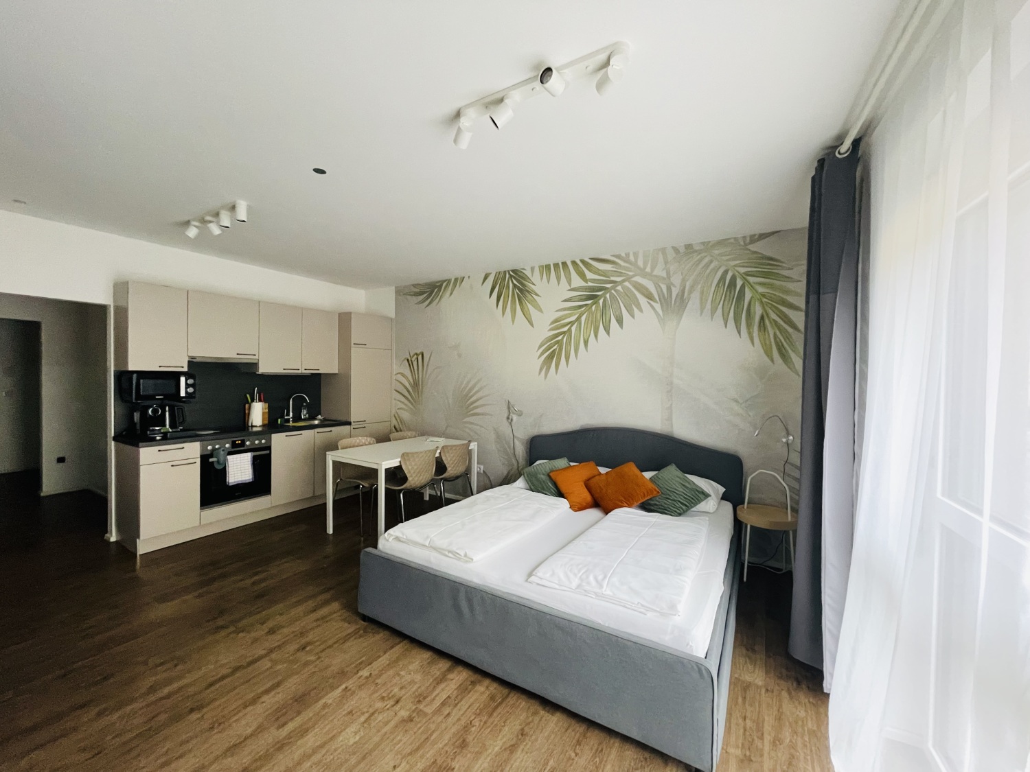 Monteur-Zimmer - Lannach - APSTAY Serviced Apartments, Familienzimmer, Business Apartments, Hotel, Geschäftsreisende