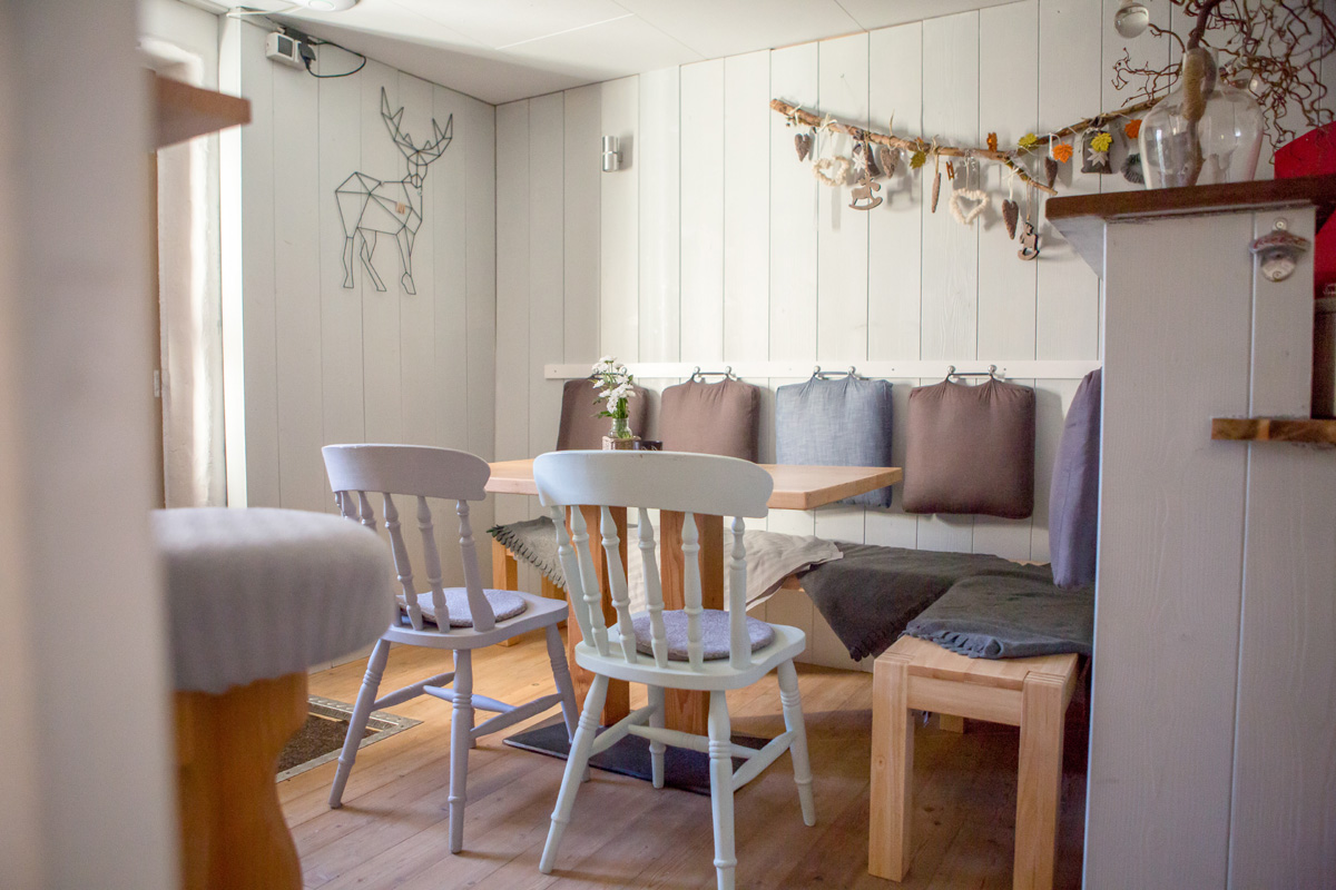 Monteur-Zimmer - Preis pro Nacht - Tirol - Bed & Breakfast Jungholz (Pension)