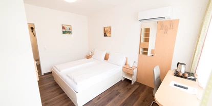 Monteur-Zimmer - Lanzendorf (Lanzendorf) - Casa Topolino