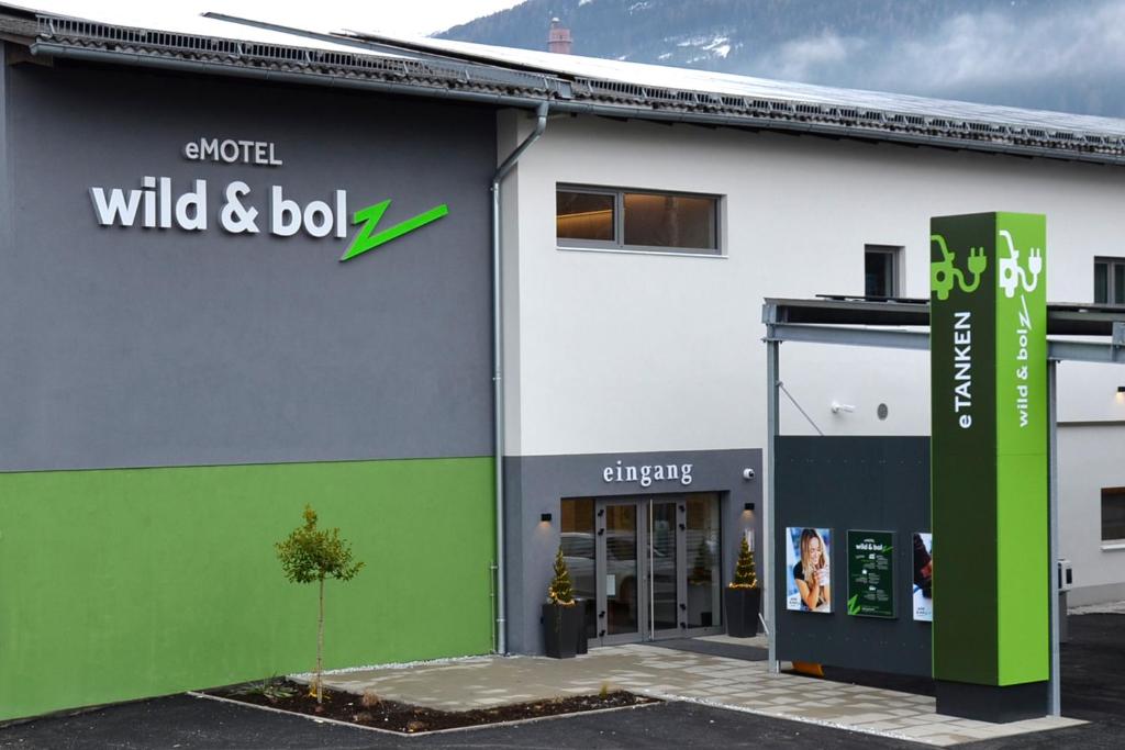 Monteur-Zimmer - WIFI / Internet - Liezen - Wild & Bolz eMotel