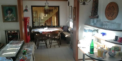 Monteur-Zimmer - Stockenboi - Frühsücksraum Buffet - Pension Katharina inklusive Frühstück ab 5 Uhr früh