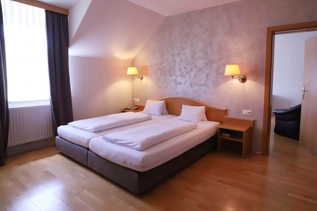 Monteur-Zimmer - Burgenland - Stadthotel Garni Pinkafeld