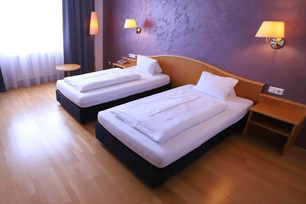 Monteur-Zimmer - Burgenland - Stadthotel Garni Pinkafeld